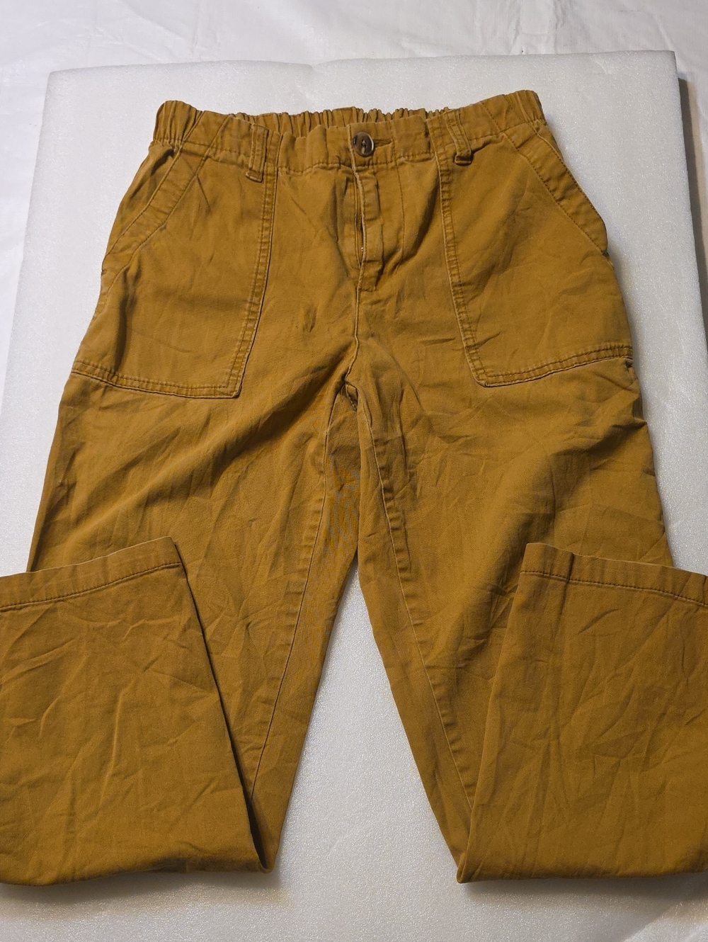 Old Navy Women's Cargo Pants Mustard